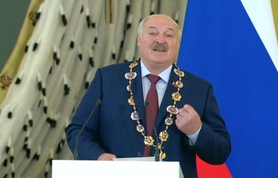 Лукашенко: у Запада не получилось удушить Россию и Белоруссию