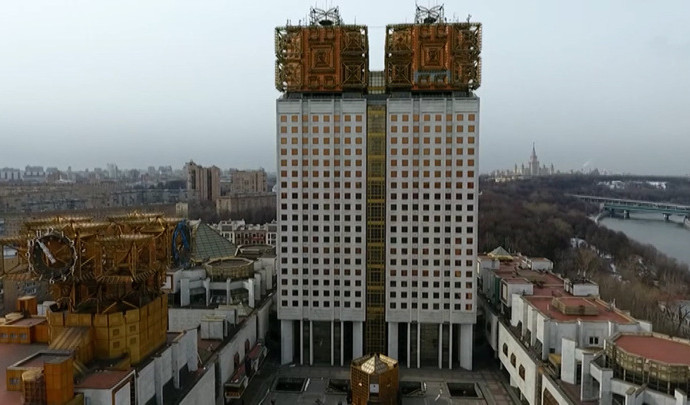 В РАН призвали не исключать теорию эволюции Дарвина из школьной программы