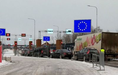 Литва пытается не пускать своих граждан в Белоруссию, но они все равно едут