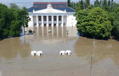 Уровень воды в Новой Каховке начал спадать