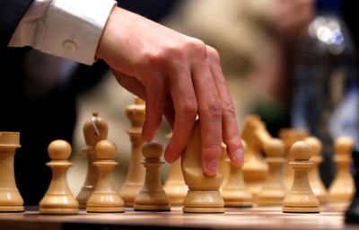 FIDE временно отстранила Федерацию шахмат России