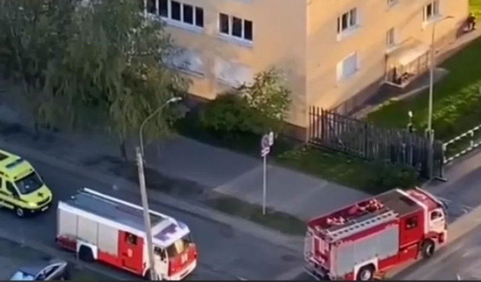 Экстренные службы продолжают работу после взрыва в петербургской академии