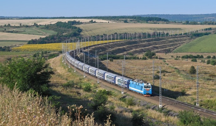 Сезонный поезд из Петербурга в Симферополь запустят 15 декабря