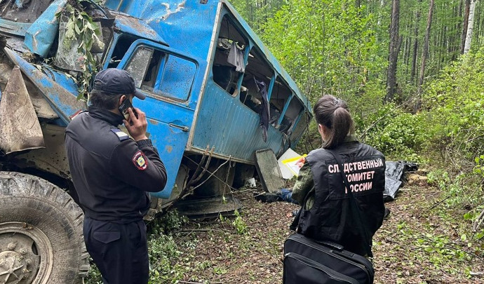 В Забайкалье три человека погибли, 19 пострадали в ДТП с автомобилем вахтовиков