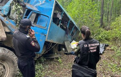 В Забайкалье три человека погибли, 19 пострадали в ДТП с автомобилем вахтовиков