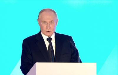 Путин указал на низкий уровень безработицы в России