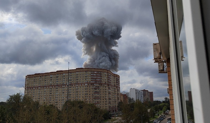 Жители Сергиева Посада публикуют видео последствий взрыва на заводе