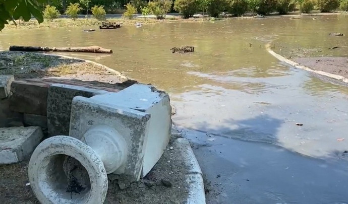 Уровень воды в Новой Каховке упал более, чем на метр