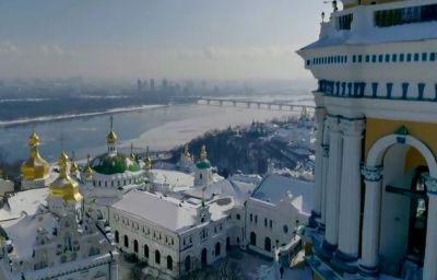 Монахам Киево-Печерской лавры угрожали в рождественскую ночь