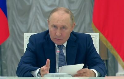 Путин: новые регионы надо включить в обновленные нацпроекты уже в 2024 году