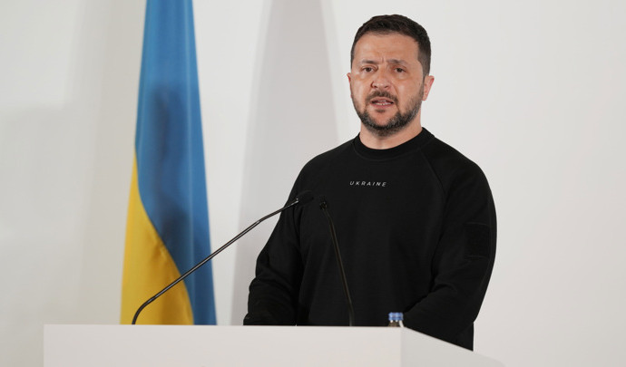 Украина де-факто уже в НАТО, заявил Зеленский