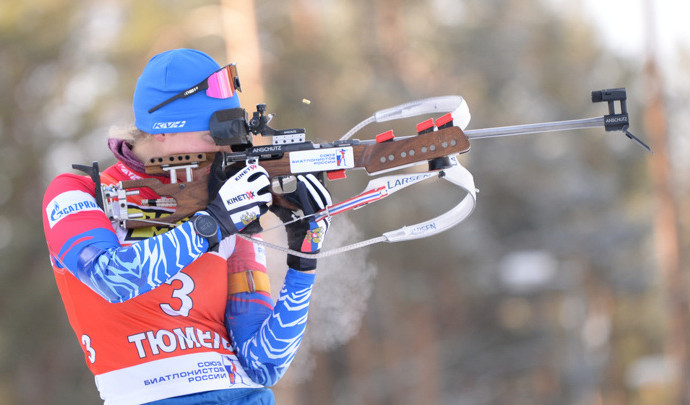 Биатлонистка Дербушева выиграла суперспринт на чемпионате России