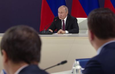 Путин предложил создать Национальный центр спорта